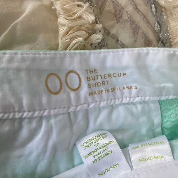 Lily Pulitzer buttercup shorts - Picture 2 of 4